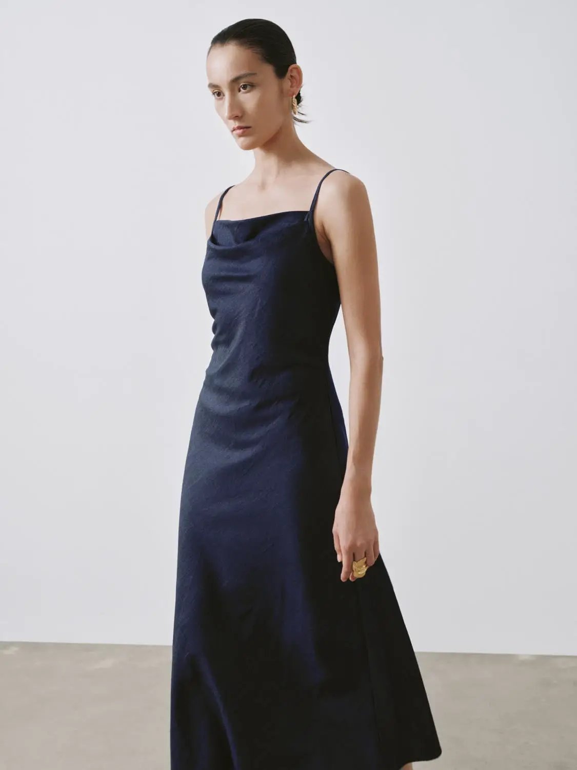 Lyocell Blend Strappy Navy Chic Midi Dresses - Image 4
