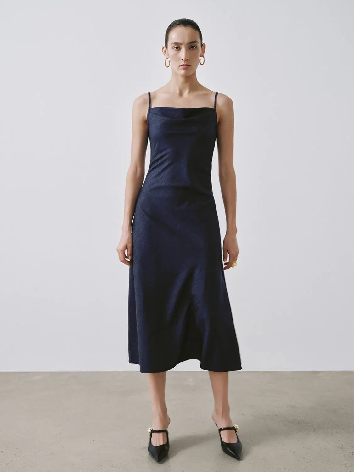 Lyocell Blend Strappy Navy Chic Midi Dresses - Image 9