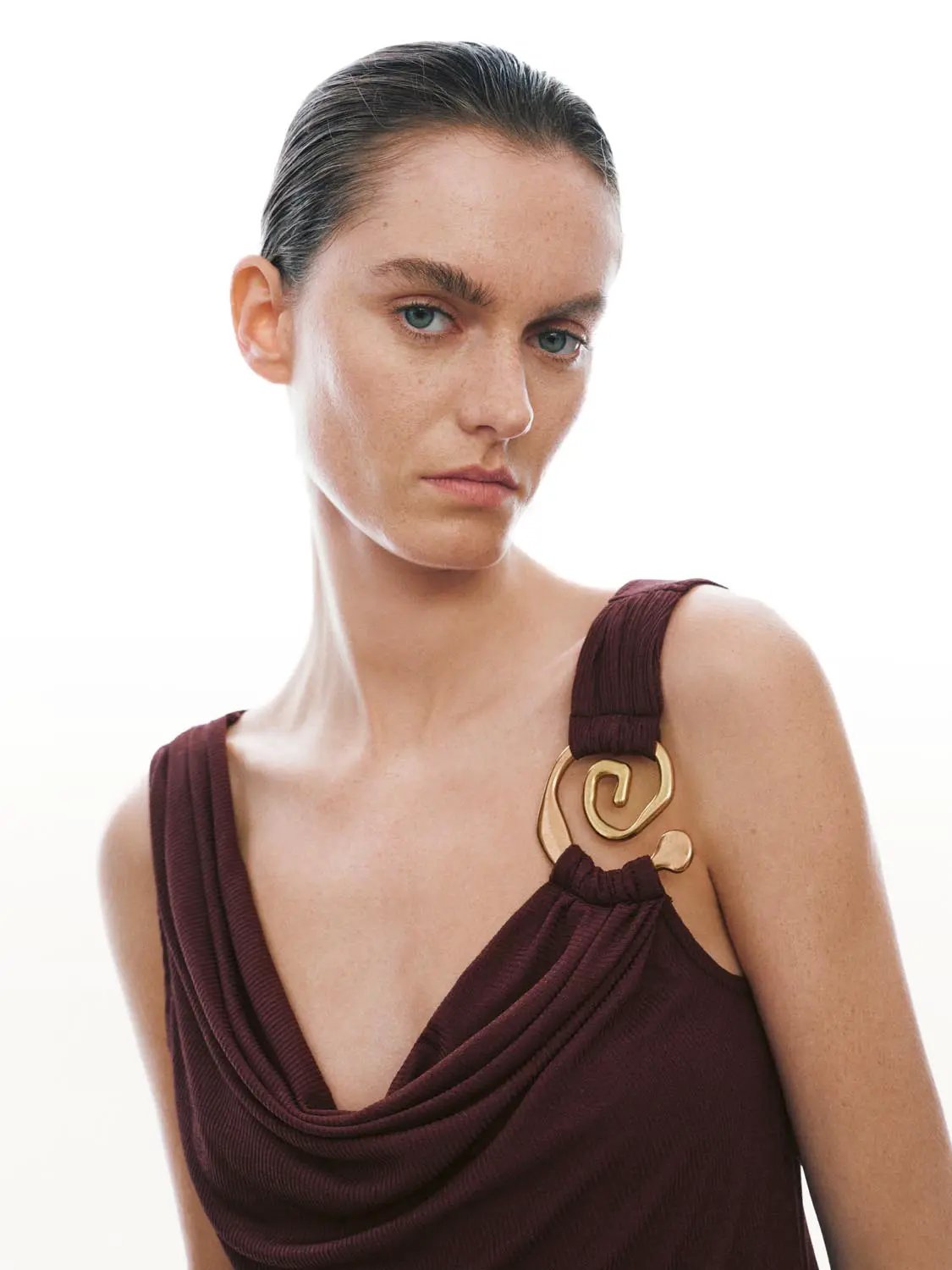 Cowl Neck Ruched Sleeveless Stretch T Shirt - Image 3