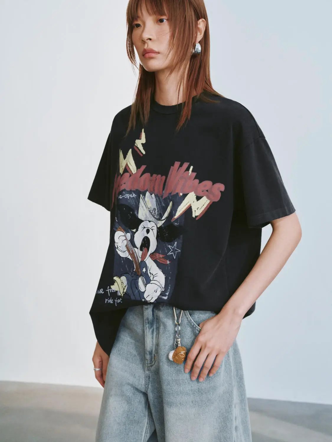 Printed Loose Fit T Shirts With Subtle Stretch Fabric - Image 2