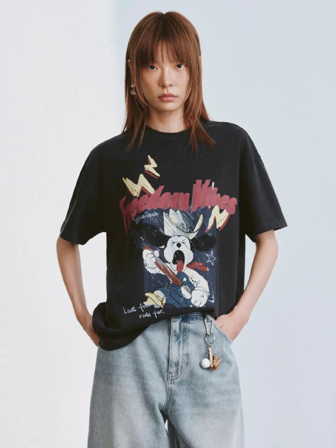 Printed Loose Fit T Shirts With Subtle Stretch Fabric - Image 9