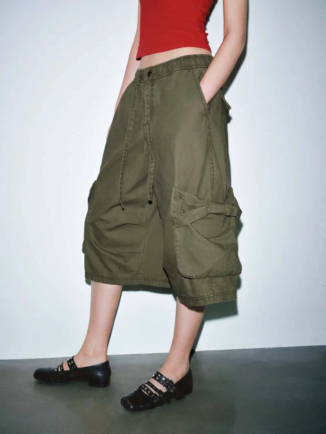 Cotton Patch Pocket Drawstring Wide Leg Cropped Pants - Image 3